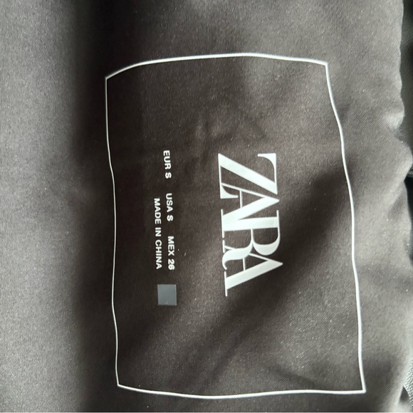 Zara Black faux Leather Vest - Picture 2 of 3